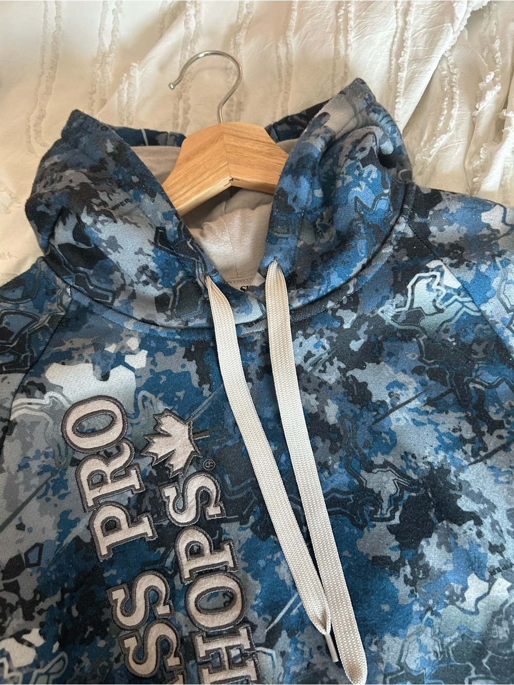 Bass Pro Shops Women's Blue Pixel Camo Hoodie Graphic Spellout Sweatshirt Large